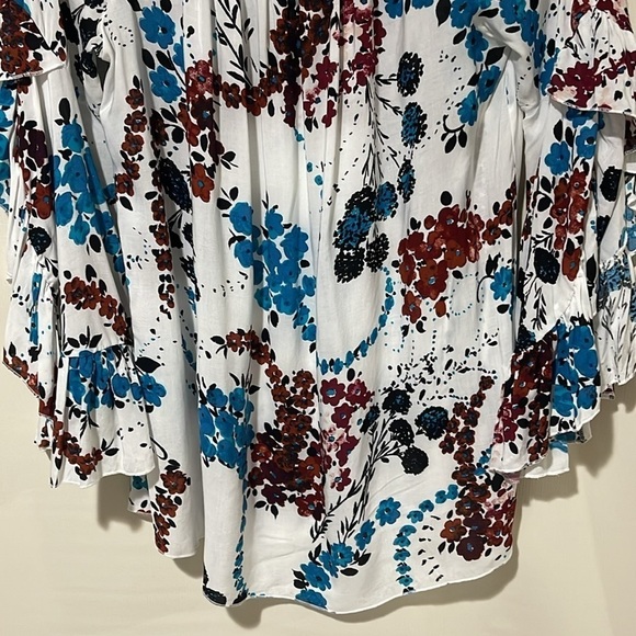 Fever Women Ruffled Sleeves Crew Neck Blouse Small - Picture 4 of 12